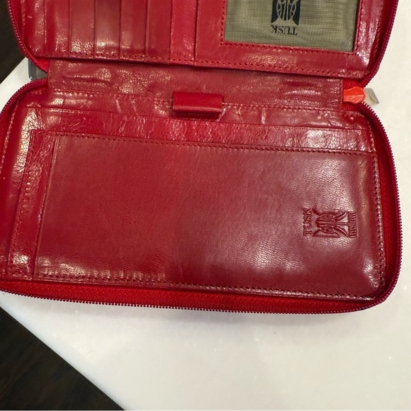 TUSK NEW YORK Women’s Wallet Double Zip Madison Red Pebbled Leather - Picture 7 of 15